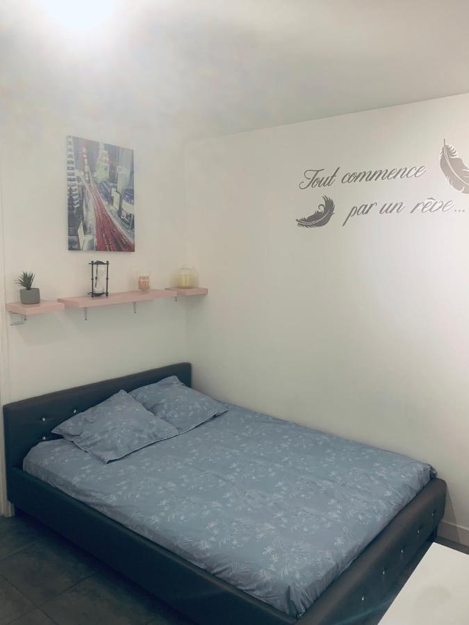 Duplex Entre Mer Et Montagnes Apartment Saint-Zacharie ภายนอก รูปภาพ